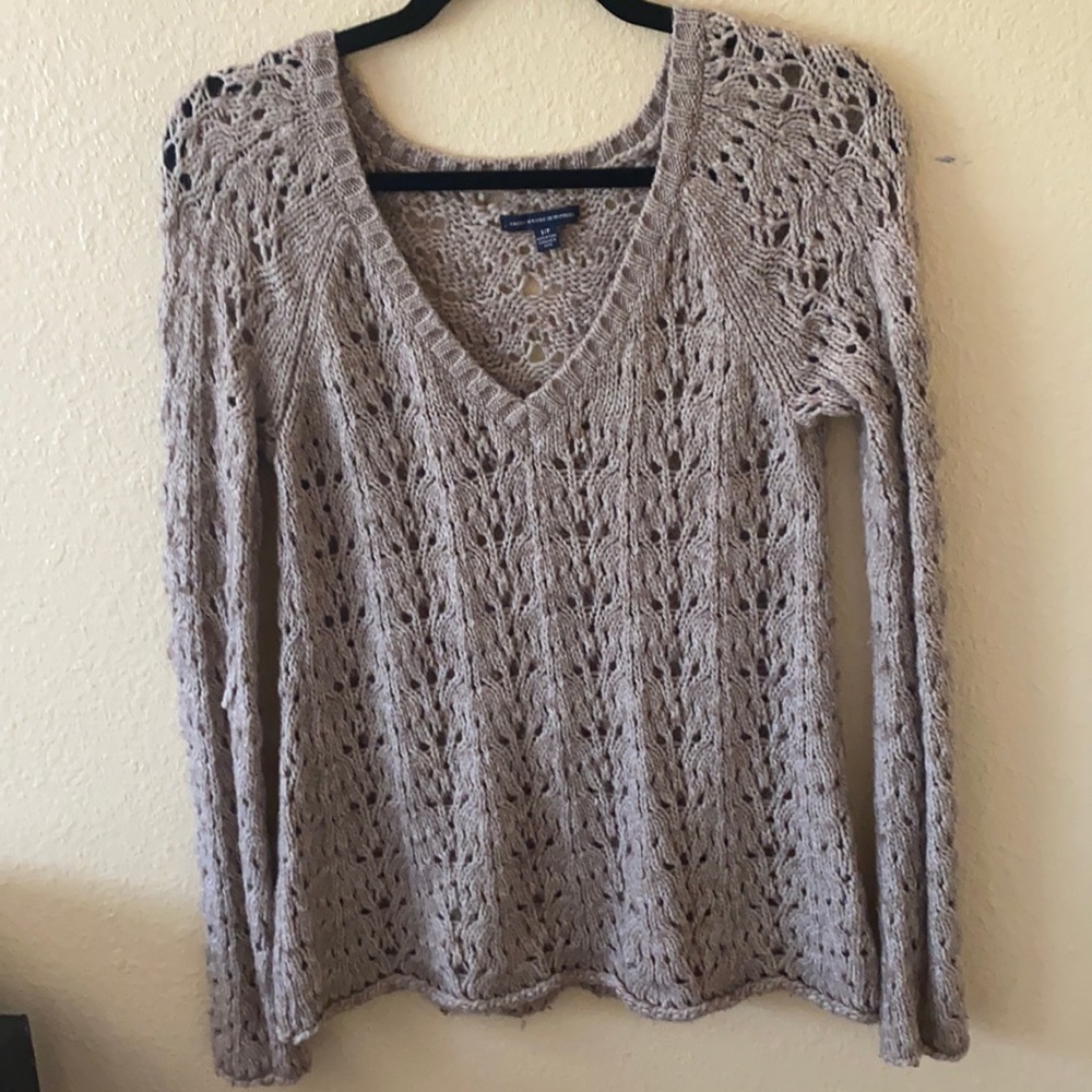 American eagle sweater